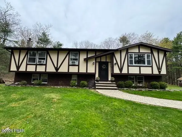 649 Twin Lakes Road, Shohola, PA 18458