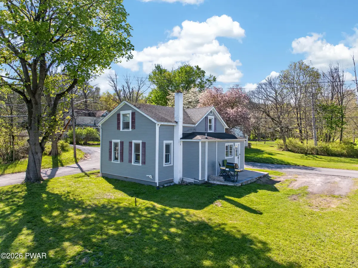 204 Avenue B, Matamoras, PA 18336 - #1