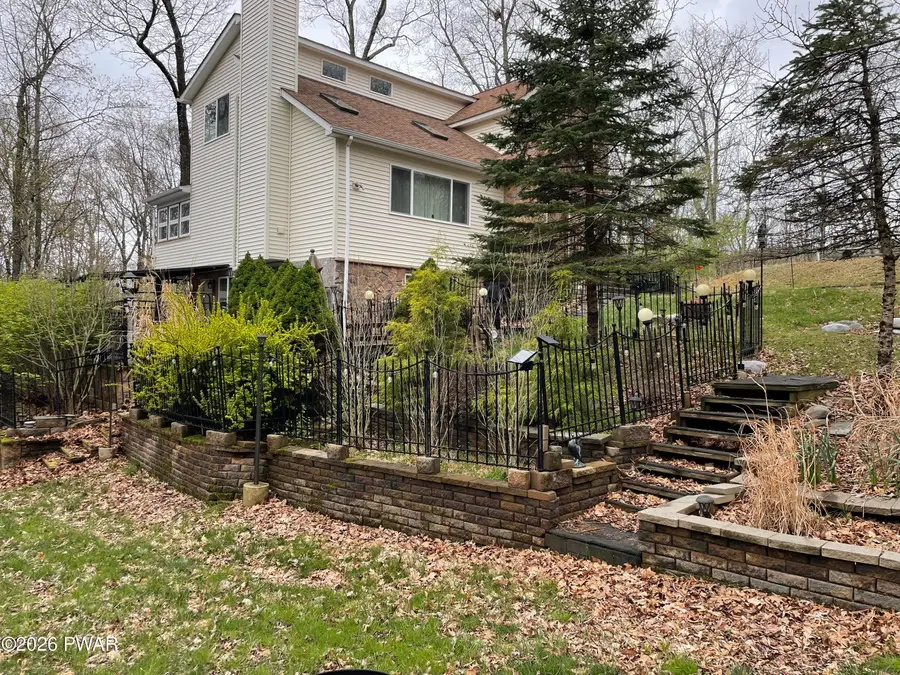 154 Forest Ridge Drive, Hawley, PA 18428 - #2