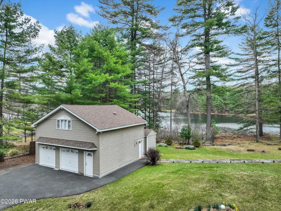 135 Hemlock Point Court, Hawley, PA 18428 - #3
