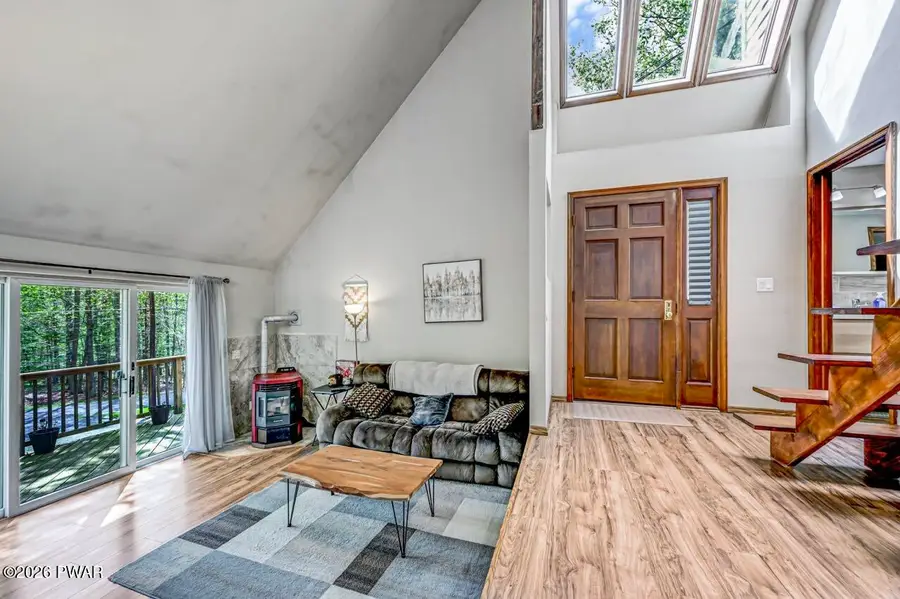 103 Orchard Lane, Greentown, PA 18426 - #2
