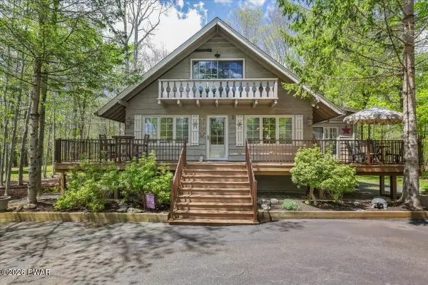113 Timber Ridge Circle, Greentown, PA 18426