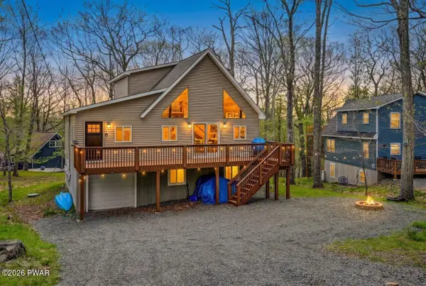 1013 Ski Bluff Terrace, Lake Ariel, PA 18436