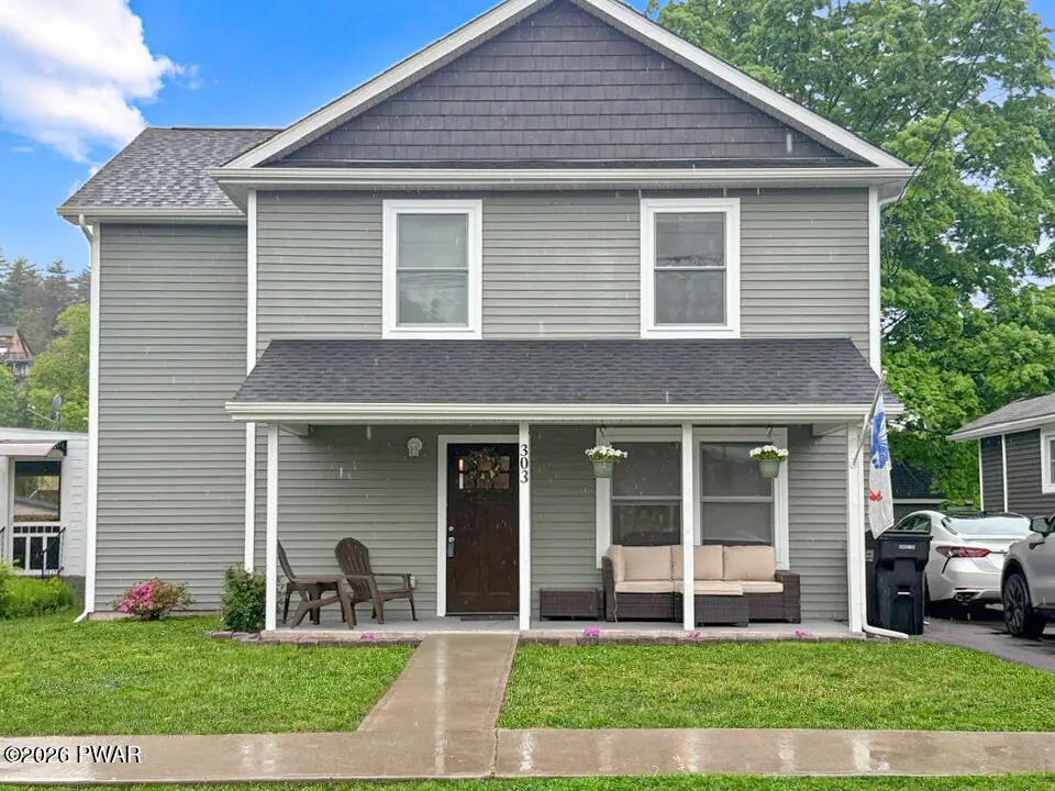 303 Avenue E, Matamoras, PA 18336 - #1