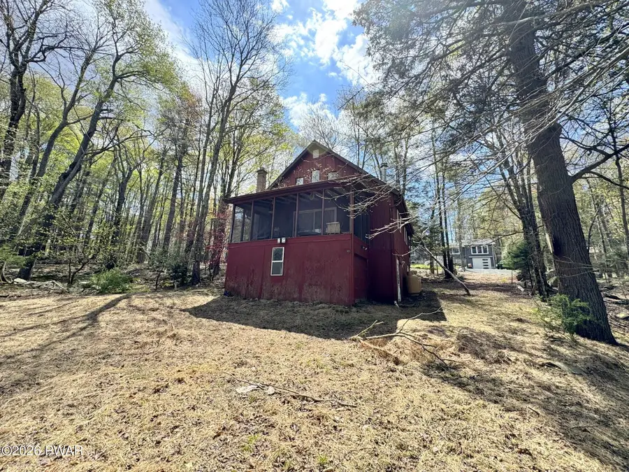 157 Buck Hill, Greentown, PA 18426 - #2