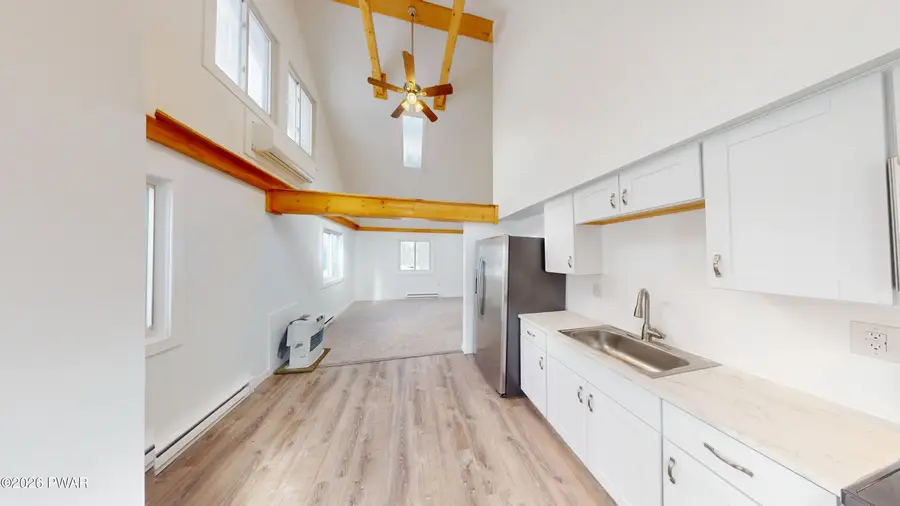 166 Mallard Lane, Bushkill, PA 18324 - #2