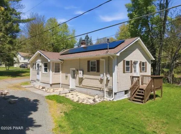 4 Center Avenue, Honesdale, PA 18431