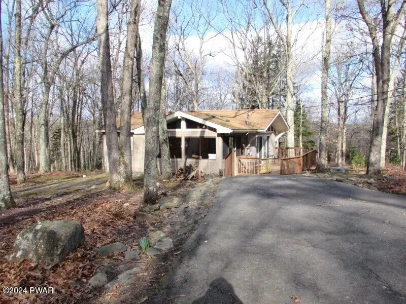 102 Surrey Lane, Lords Valley, PA 18428 - #2