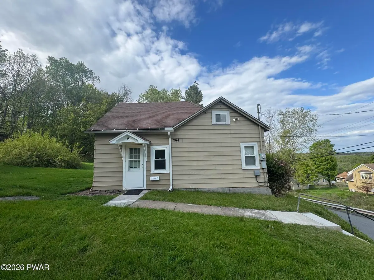 744 Ridge Street, Honesdale, PA 18431 - #1