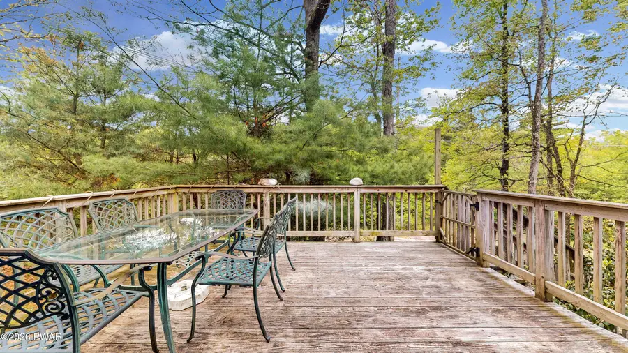 111 Lollipop Lane, Dingmans Ferry, PA 18328 - #3