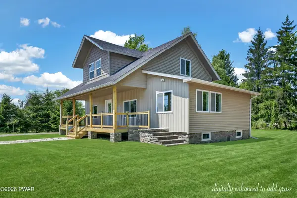 101 Brink Hill Road, Greentown, PA 18426