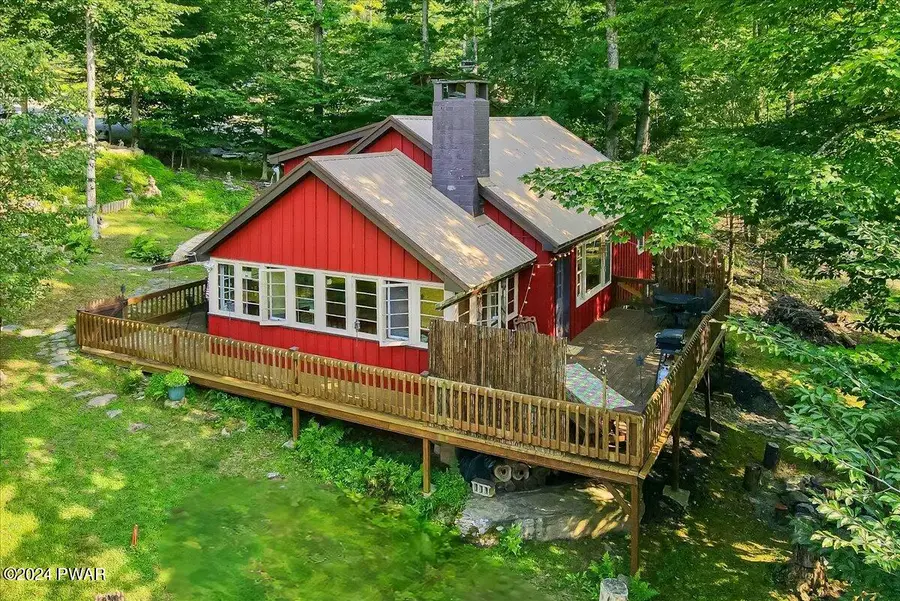 112 Beechwood Cove Road, Greentown, PA 18426 - #3