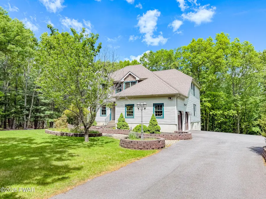 106 Quarry Ln., Tafton, PA 18464 - #2