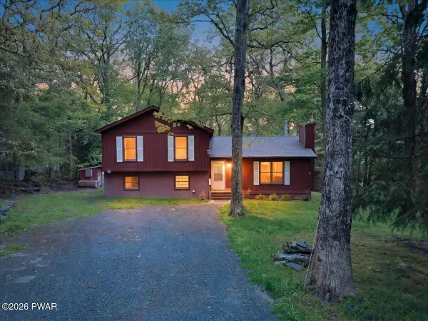 124 Pine Tree Road, Shohola, PA 18458