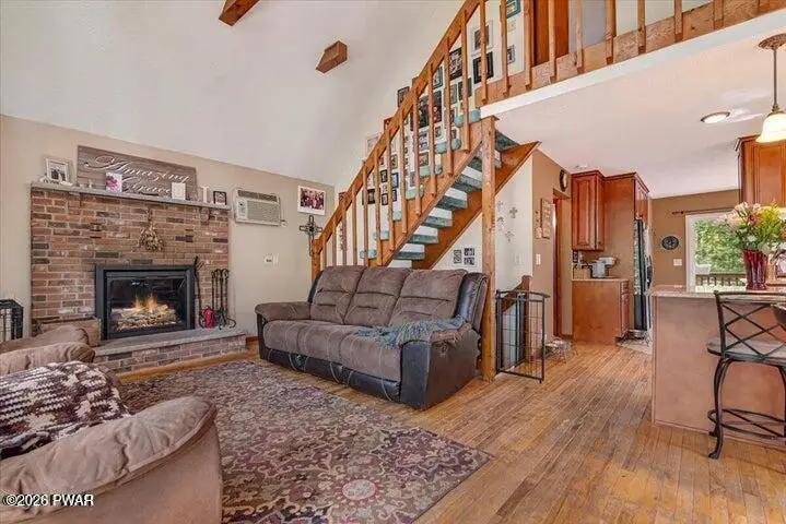 809 Rimrock Court, Lords Valley, PA 18428 - #2