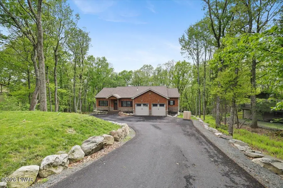 805 Visalia Court, Lords Valley, PA 18428 - #2
