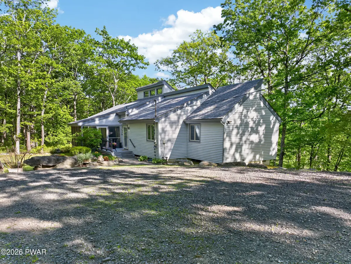 105 Cliff Drive, Hawley, PA 18428 - #1