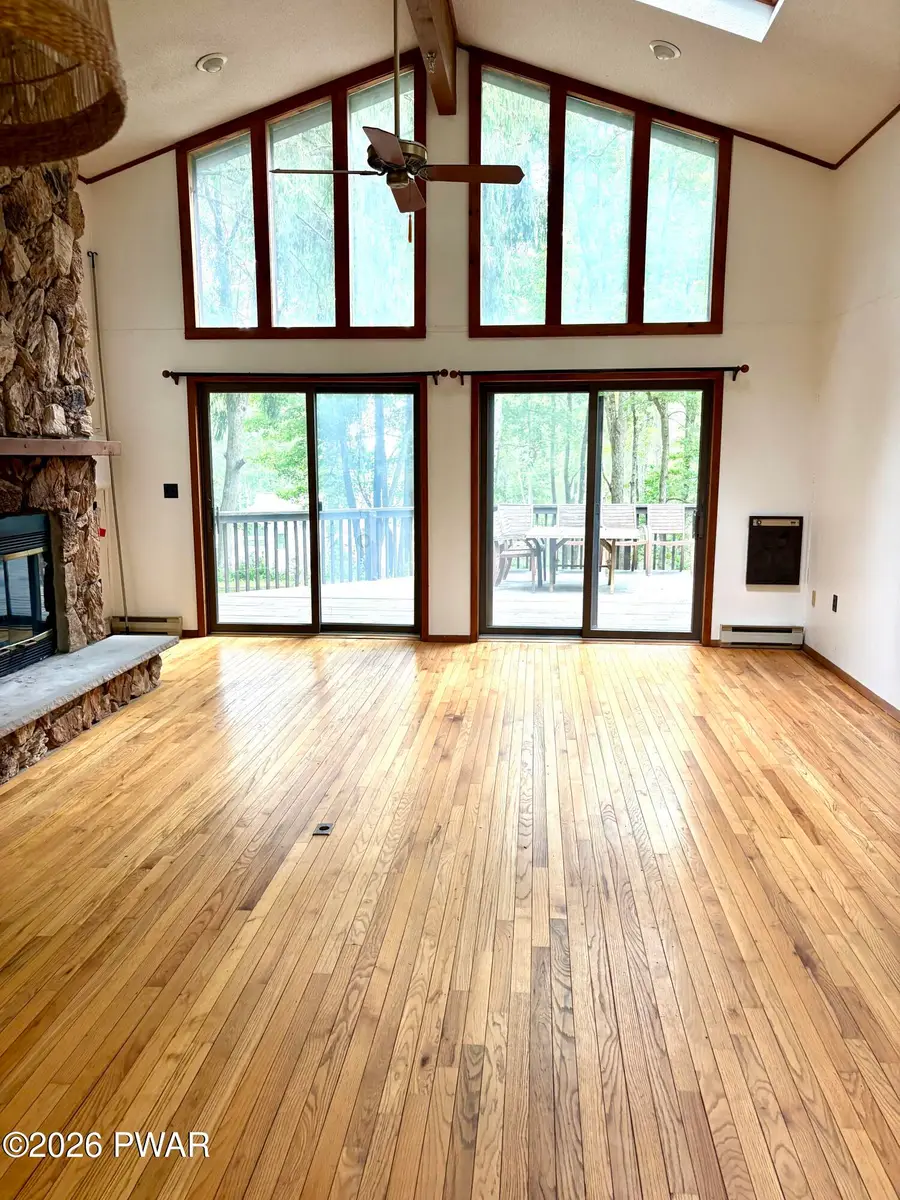 213 Hillside Drive, Hawley, PA 18428 - #2