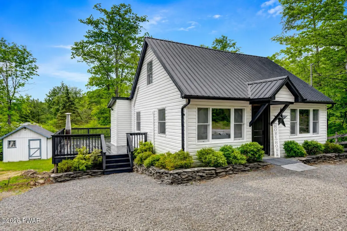 959 Rt 507, Greentown, PA 18426 - #1
