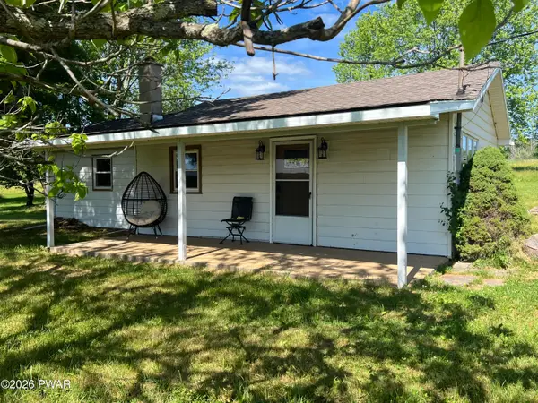 57 Slater Road, Beach Lake, PA 18405