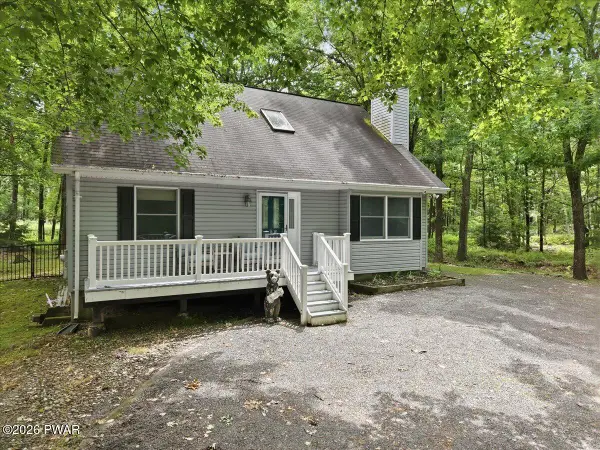 117 Franklin Drive, Hawley, PA 18428