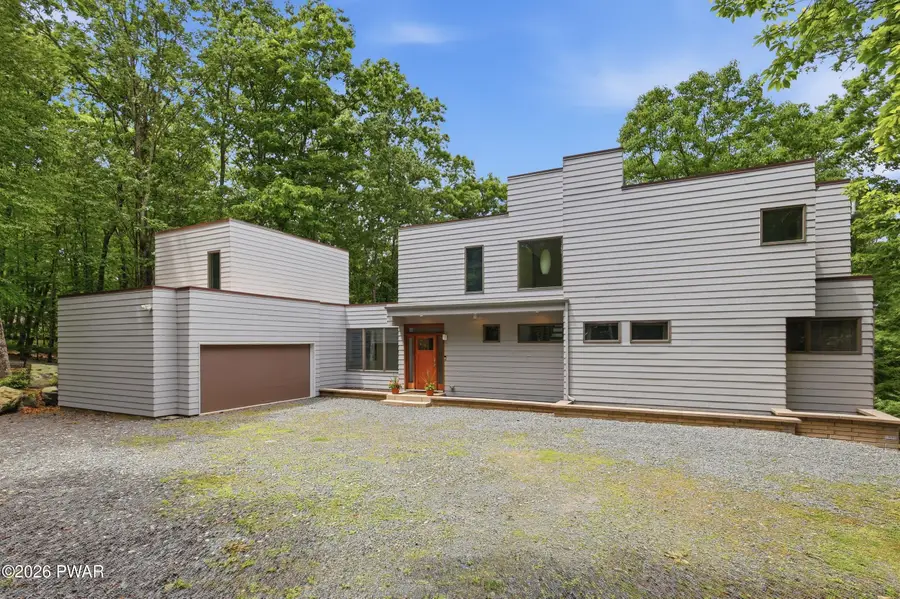 128 Broadmoor Drive, Hawley, PA 18428 - #2