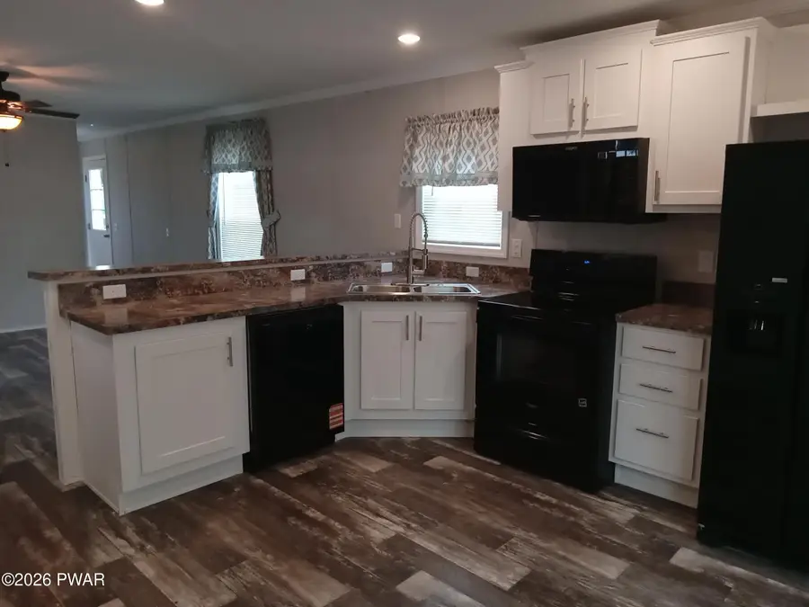 5 Evergreen Mhp Park, Jefferson, PA 18436 - #3