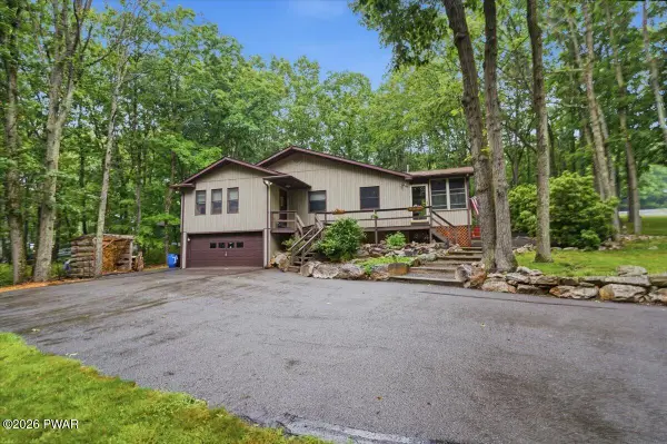 177 Jay Road, Effort, PA 18330