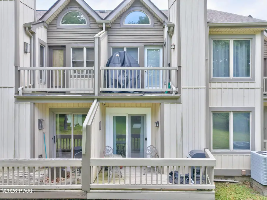 204 Northslope Ii Road, East Stroudsburg, PA 18302 - #2