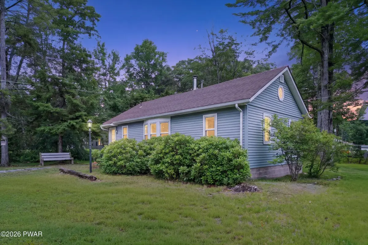 102 Flos Mar Drive, Greentown, PA 18426 - #1