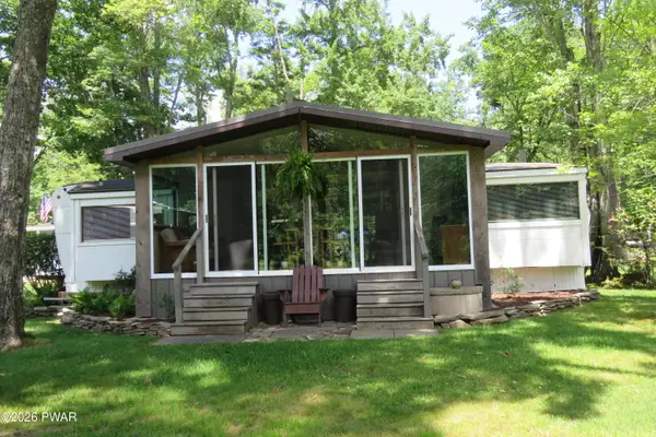 849 Well Drive, Tafton, PA 18464