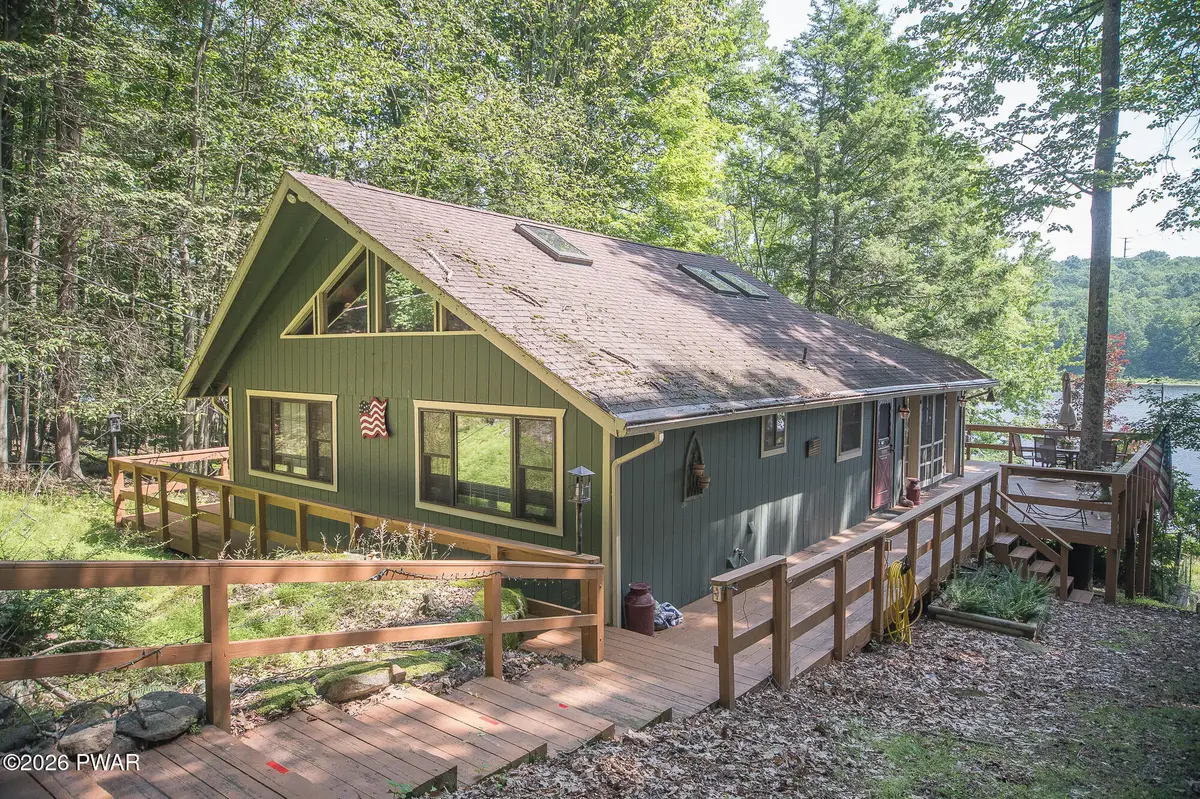 48 Sheridan Road, Hawley, PA 18428 - #1