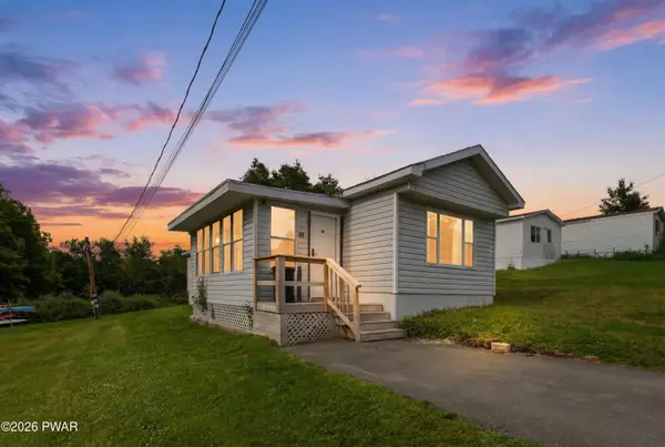 12 Mountain Laurel Village #12, Springbrook Township, PA 18444