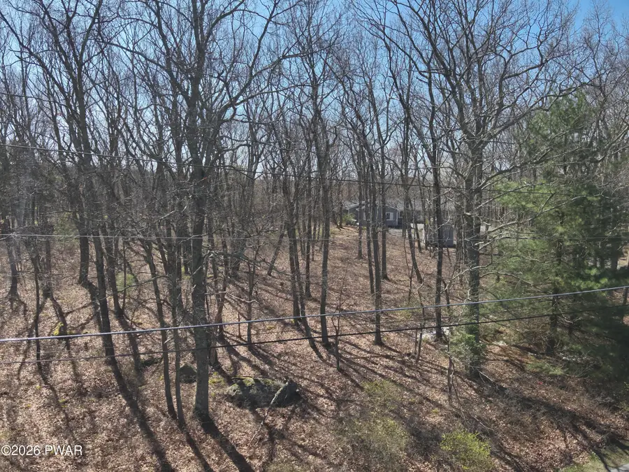 127 Wagoner Lane, Hawley, PA 18428 - #2