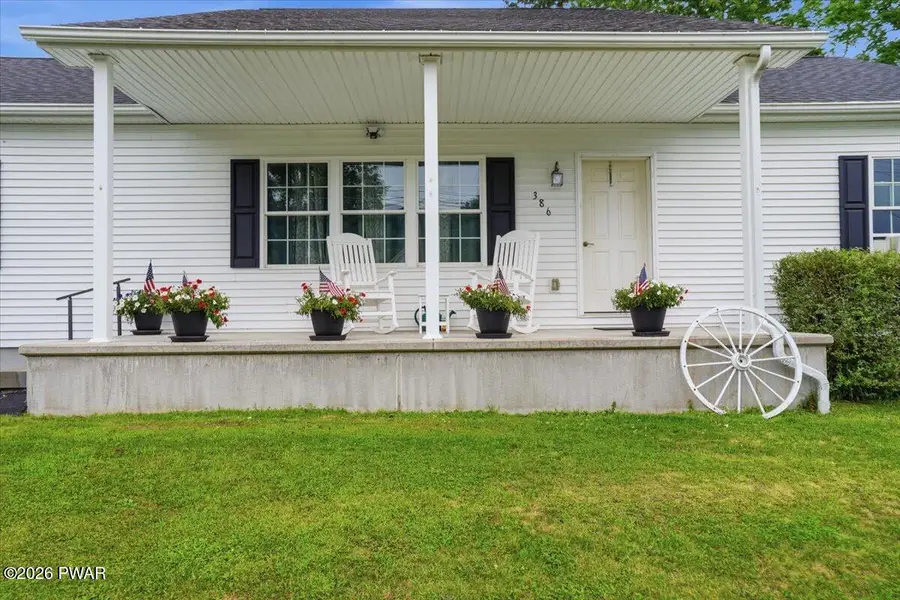386 Belmont Street, Waymart, PA 18472 - #2