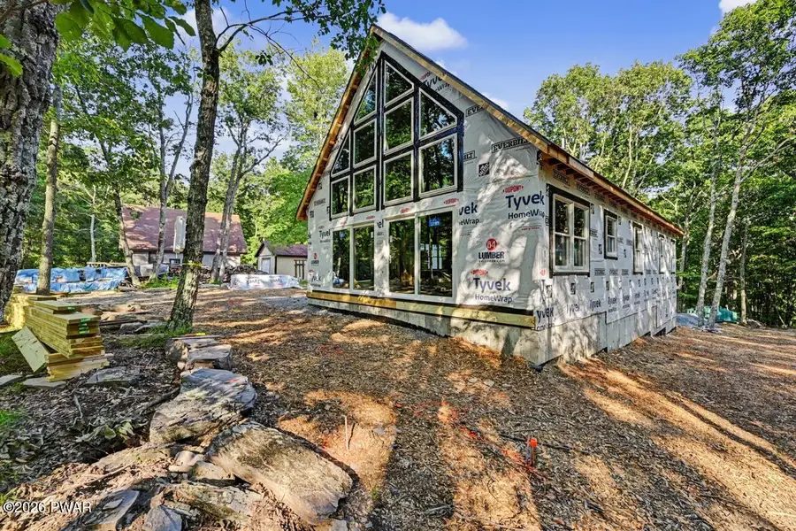 187 Deer Trail Drive, Hawley, PA 18428 - #2