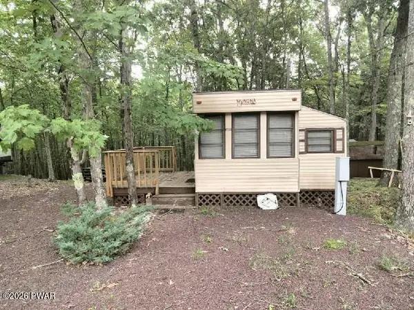 107 Locust Lake Drive, Milford, PA 18337