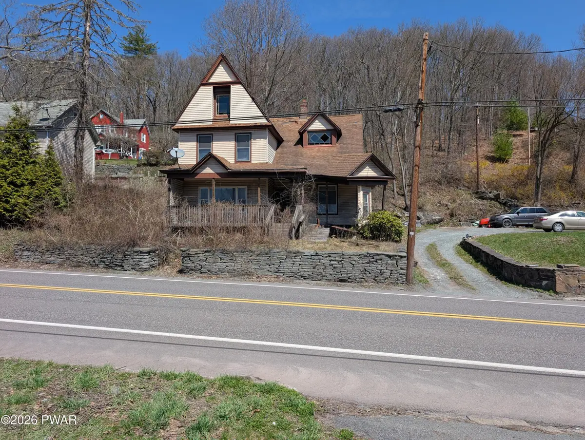 690 Texas Palmyra Highway, Hawley, PA 18428 - #1