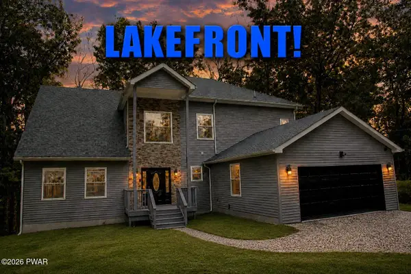 127 Lakewood Drive, Dingmans Ferry, PA 18328