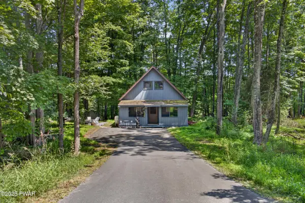90 Lakeview Drive, Lake Ariel, PA 18436