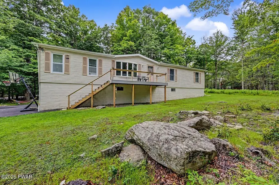 4 Rockway Court, Lake Ariel, PA 18436 - #3