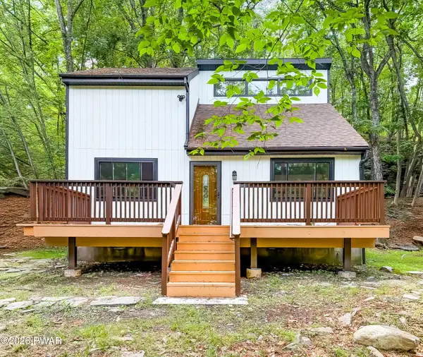 297 Saunders Drive, Bushkill, PA 18324