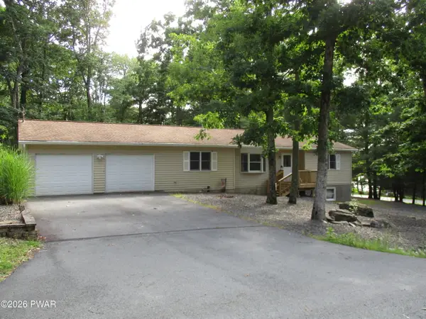 124 Claudine Lane, Dingmans Ferry, PA 18328