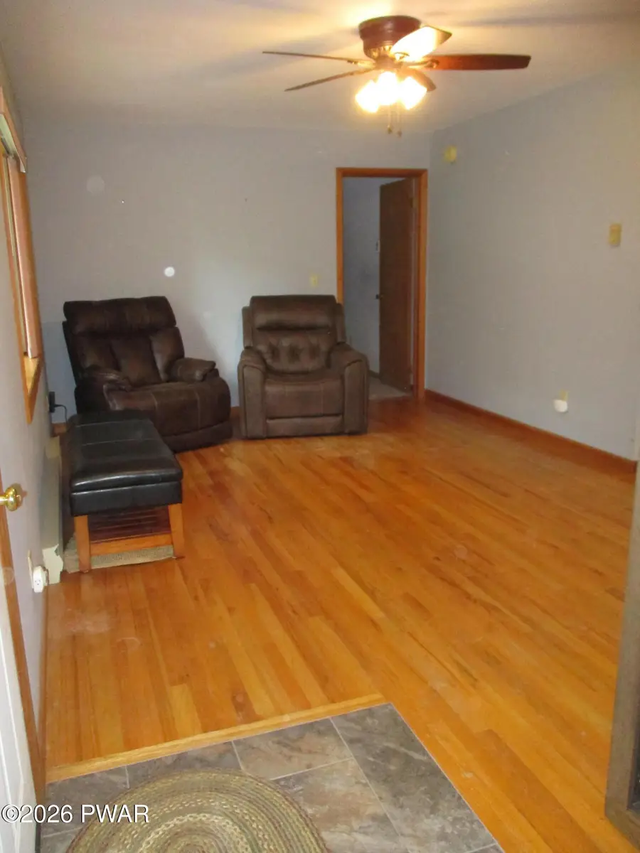 124 Claudine Lane, Dingmans Ferry, PA 18328 - #2