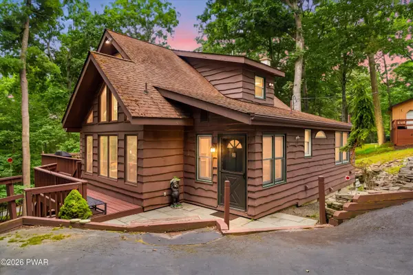25 Vista Court, Lakeville, PA 18438