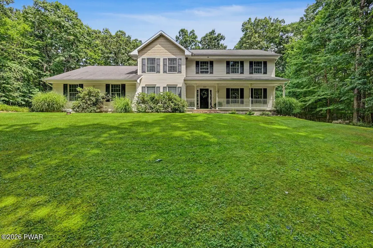 124 Windsor Way, Roaring Brook, PA 18444 - #1