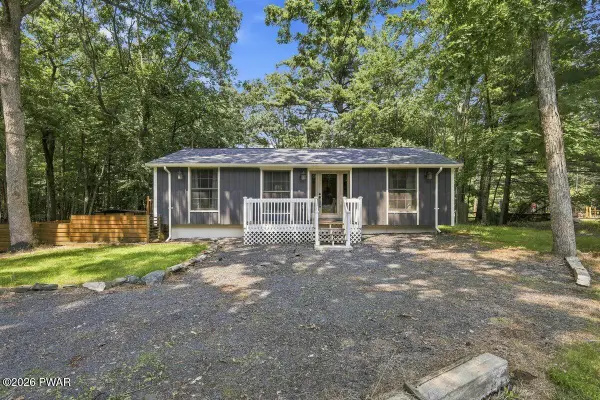 141 Fox Road, Dingmans Ferry, PA 18328