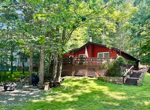 1179 Beaver Lake Drive, Lake Ariel, PA 18436