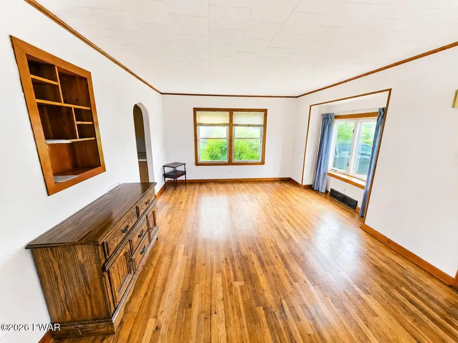 306 Avenue O, Matamoras, PA 18336 - #3