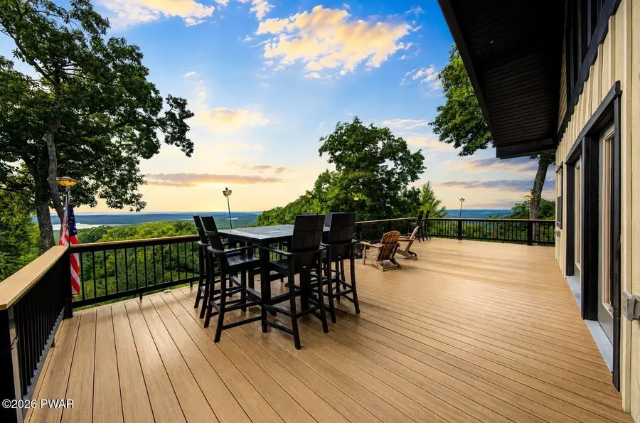 206 Paper Birch S, Tafton, PA 18464 - #3
